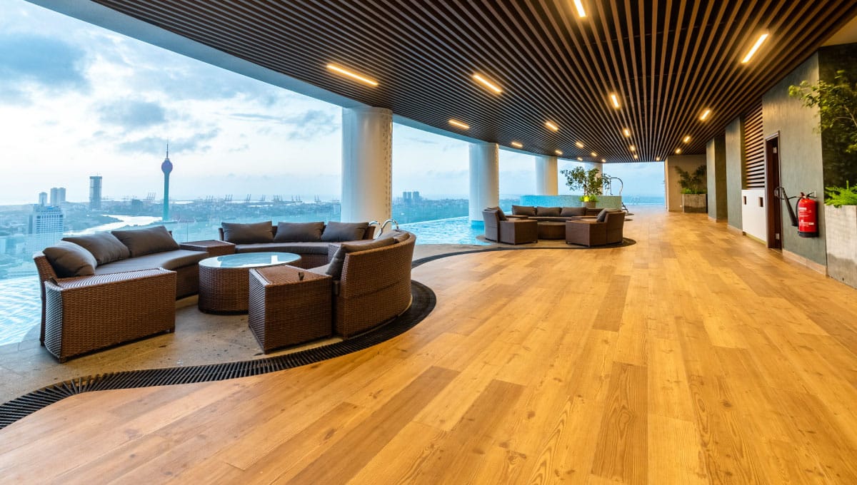The Grand Level 32